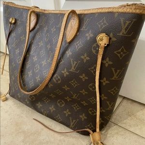 Louis Vuitton Neverfull Tan Interior Monogram Tote MM Brown Canvas